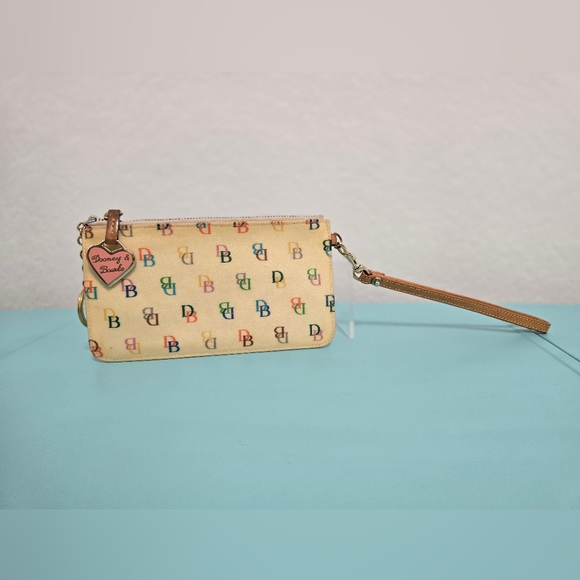 Vintage Dooney & Bourke Wristlet with Rainbow Zipper - Picture 2 of 8